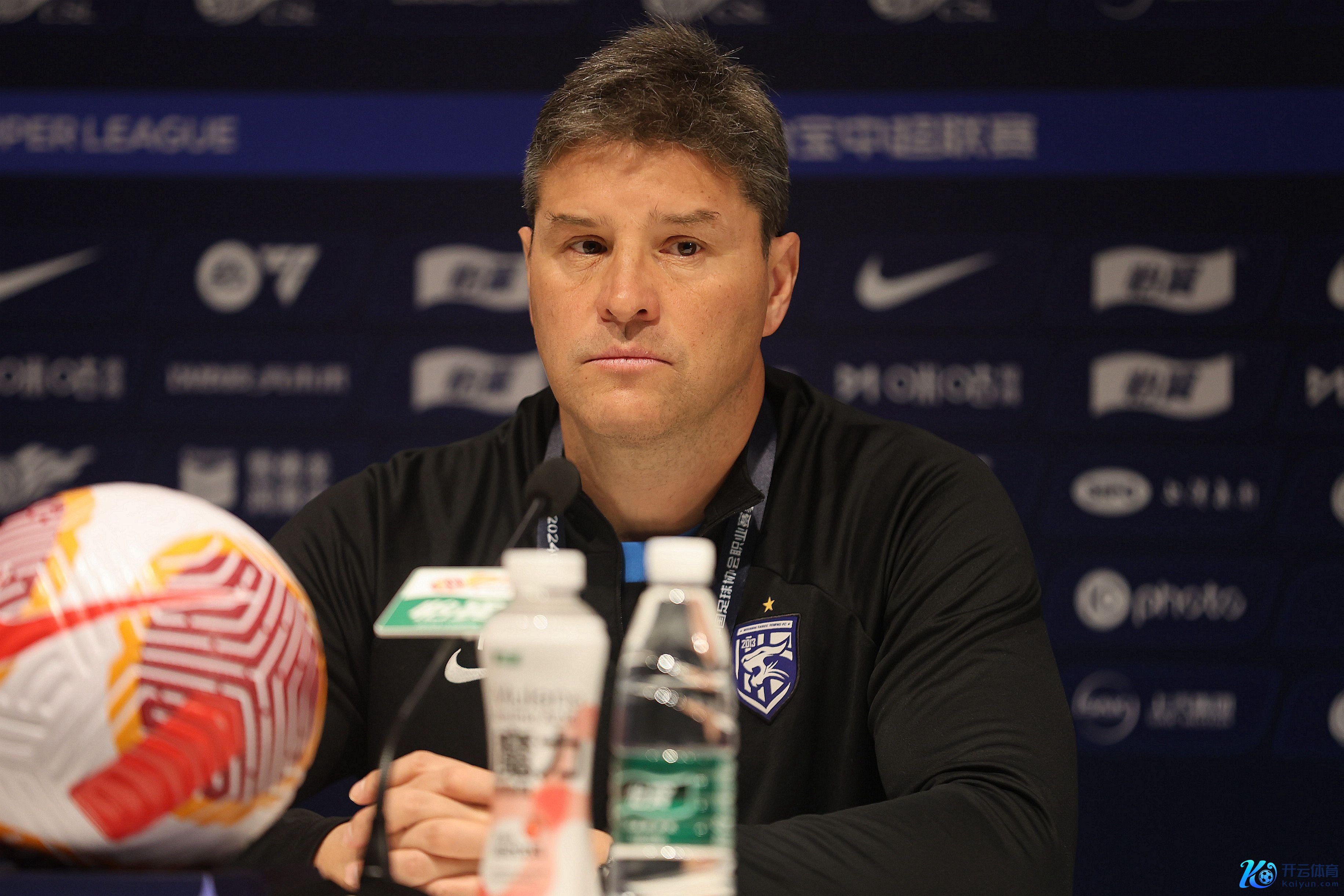 三镇主帅:本赛季印象最深的是主场打败河南,还好最终完成了筹谋