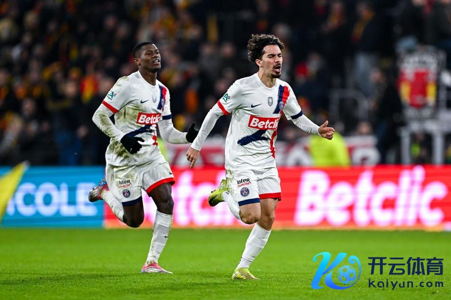 [图]法国杯-萨福诺夫两扑点 巴黎淘汰朗斯晋级