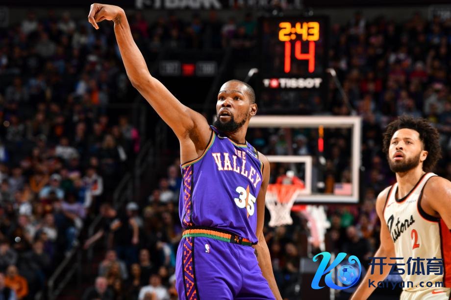 [图]活塞7东说念主上双客胜太阳 杜兰特43分赛季新高体育录像/图片