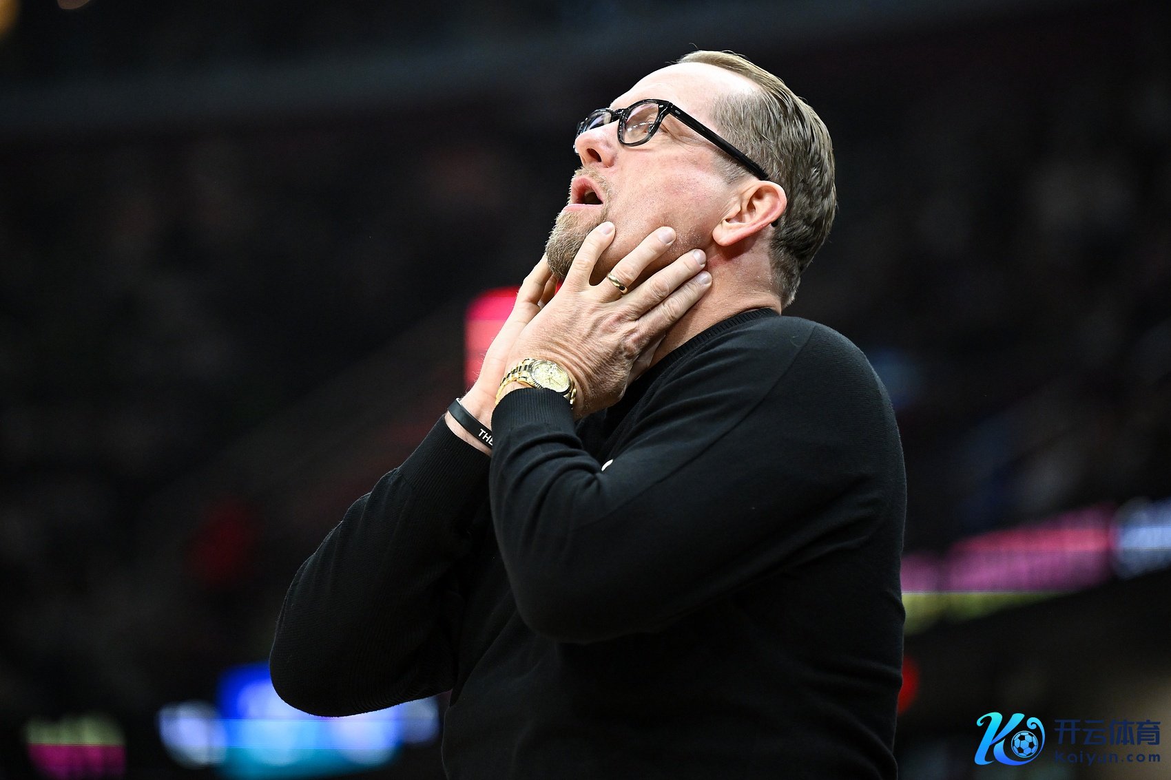 纳斯：还没东说念主诠释恩比德为何被终结 不认为那样推搡能让文班倒地